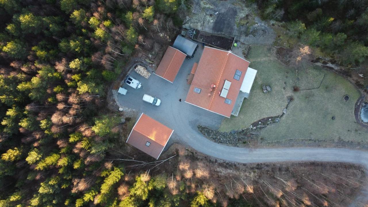 Mysig Och Modern Stuga Pa Snoegard, Naera Havet Och Naturen Lur  Exterior foto